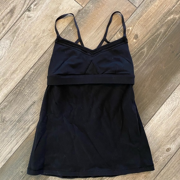 lululemon athletica Tops - Black lululemon tank